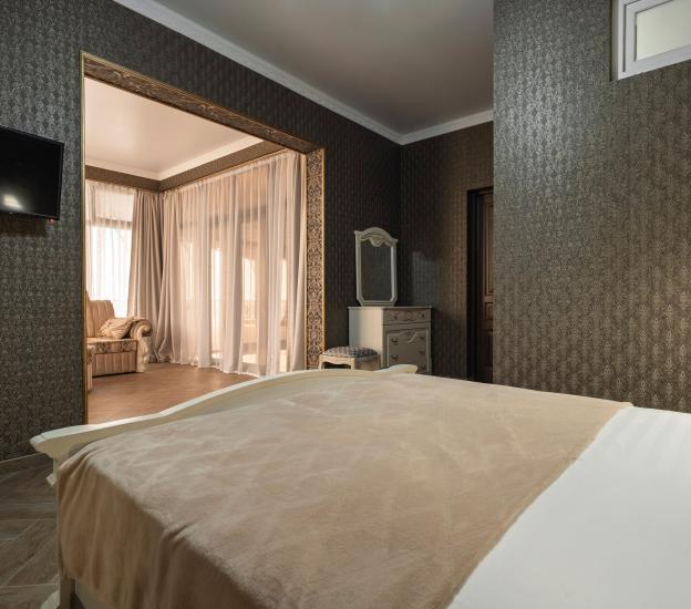room thumbnail