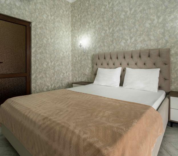 room thumbnail