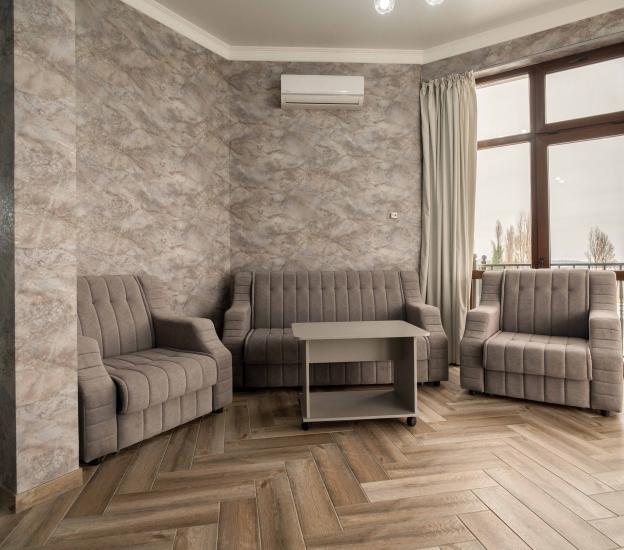 room thumbnail